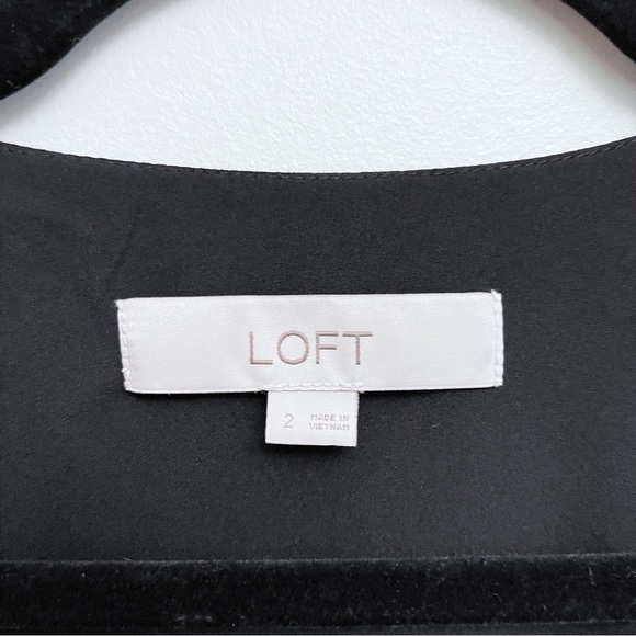 LOFT Black Flutter Sleeve V Neck Wrap Tie Waist Romper Dress Size 2 - Picture 3 of 13